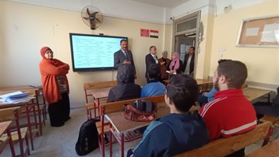 «تعليم الجيزة» يخصص رقما خاصا لطلاب ذوى الهمم للرد على استفساراتهم