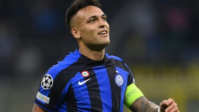 لوتارو مارتنيز يقود تشكيل إنتر ميلان أمام جنوي في الدوري الإيطالي