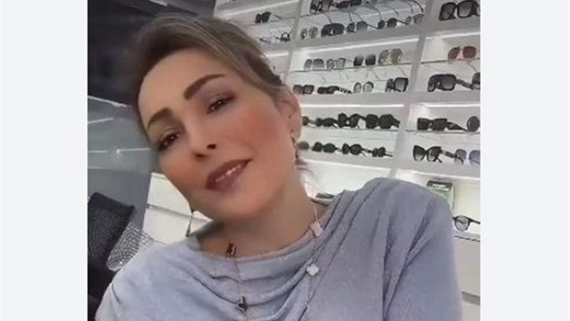 أمل حجازي تخلع الحجاب