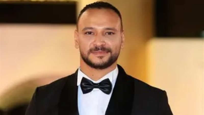 احمد خالد صالح