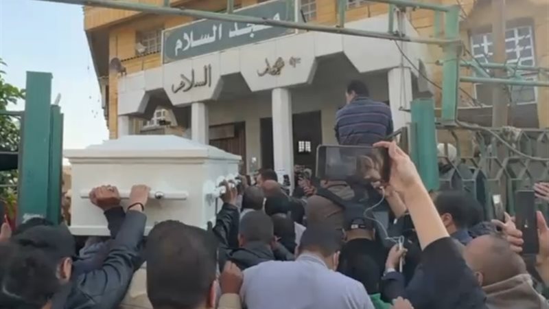 نعش الراحل حلمي بكر