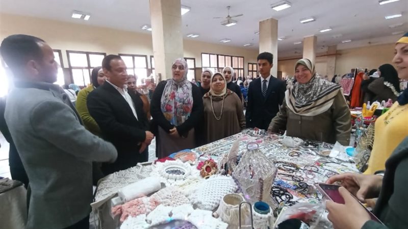 الدكتور السيد قنديل والدكتور صلاح هاشم