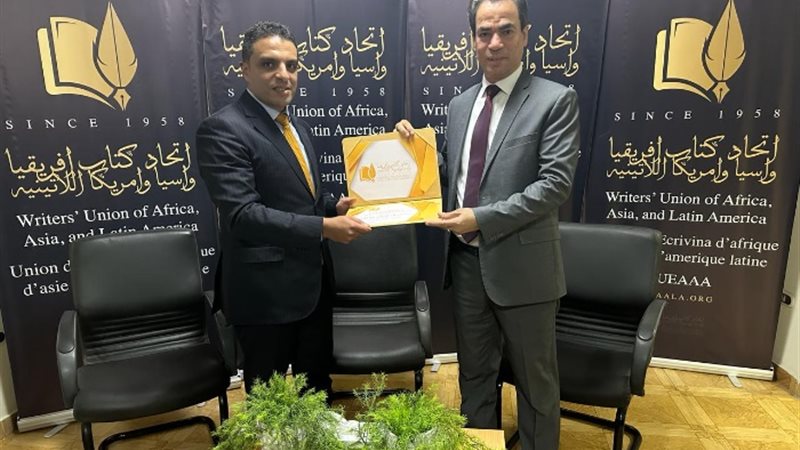 الكاتب أحمد المسلماني والمستشار جمال رشدي أبو الحسن