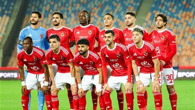 لأول مرة.. فرصة ذهبية للأهلي لاقتناص صدارة الدوري أمام سموحة الليلة