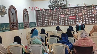 واعظات الأوقاف يقدمن خاطرات التراويح ودروسًا إيمانية للسيدات