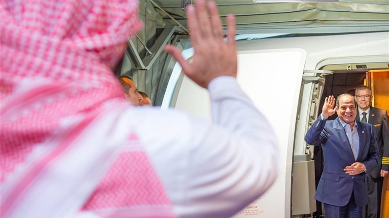  الأمير محمد بن سلمان يودع الرئيس السيسي