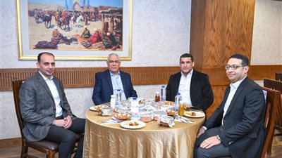 النائب العام يشارك أعضاء النيابة إفطار رمضان تكريماً لجهودهم 