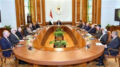 الرئيس السيسي يشهد اجتماع مجلس أمناء الأكاديمية الوطنية لتدريب وتأهيل الشباب