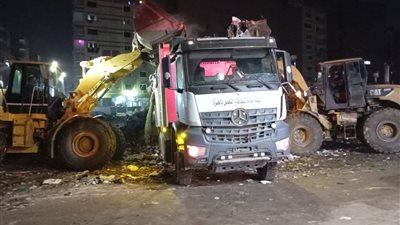 محافظة الجيزة ترفع 2700 طن مخلفات من منطقة عبد الله كامل بالعمرانية