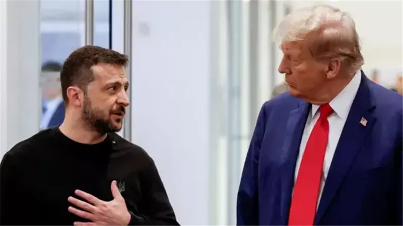 الرئيس الأمريكي ونظيره الأوكراني 