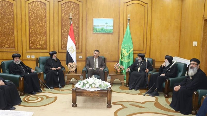 اللقاء