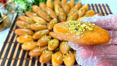 حلويات رمضان.. رموش الست بخطوات سهلة وطعم مميز