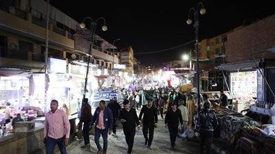 لرفع أكثر من 250 حالة إشغال..حملات مسائية مكبرة بأسواق وشوراع مدينة أسوان 