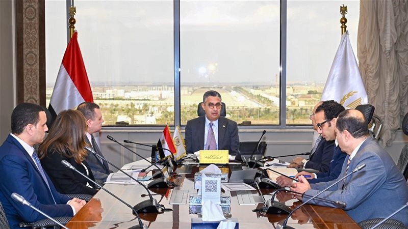 وزير التموين 