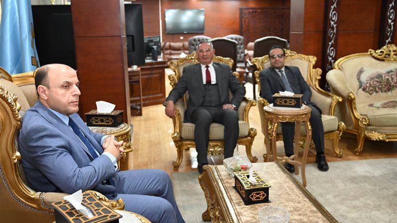 محافظ الغربية 