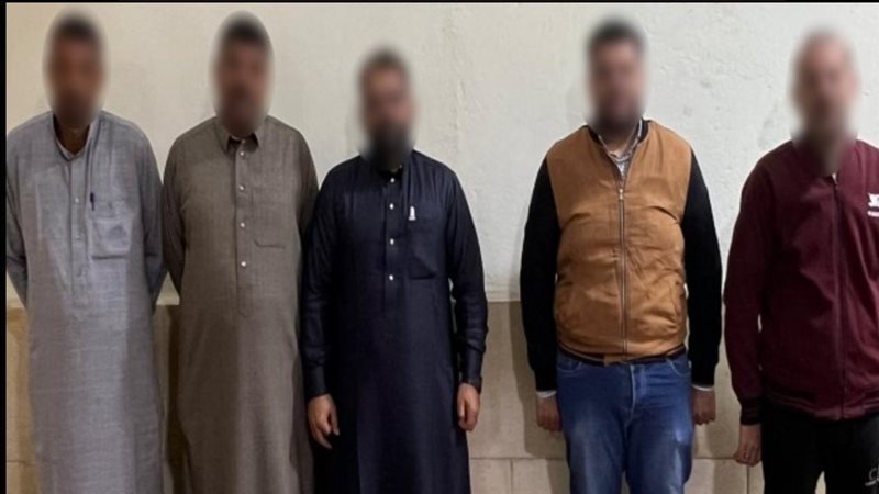 المتهمين 