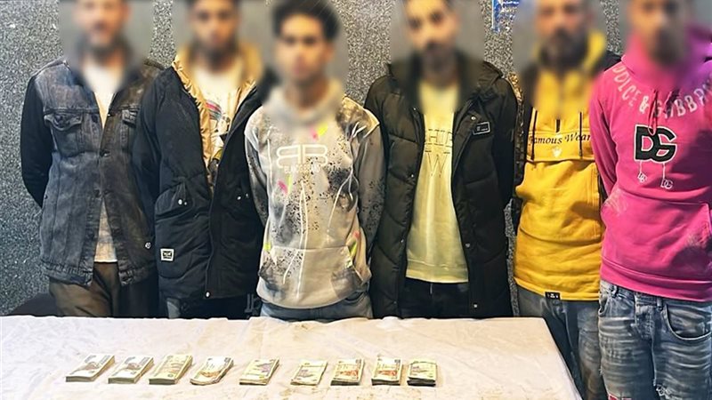 المتهمين 
