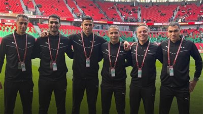الكاف يعين طاقم حكام مصري لإدارة ديربي المغرب بين أولمبيك آسفي والوداد