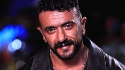 أحمد العوضي يعلن عن مسابقة جديدة لجمهوره.. مين قتل فاتن الجوهري
