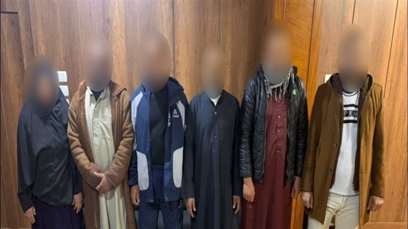 المتهمين 