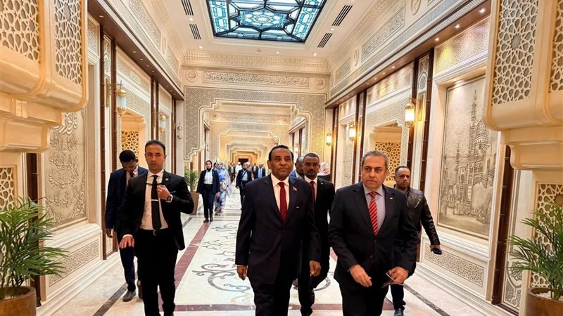 صورة  من اللقاء