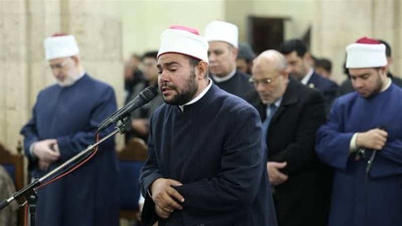 جانب من الصلاة في الأزهر 