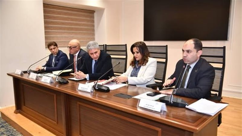 جانب من الاجتماع 