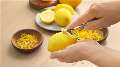موجود في كل بيت.. فوائد واستخدامات لا حصر لها لقشر الليمون 