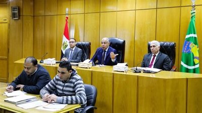 رسائل حاسمة من اجتماع تنفيذي بالمنيا.. 