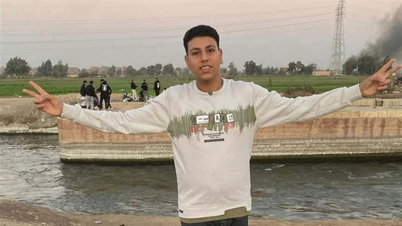 صورة الشاب