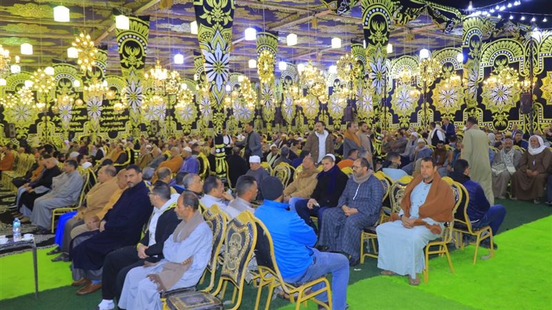عزاء والد الإعلامية نهال طايل