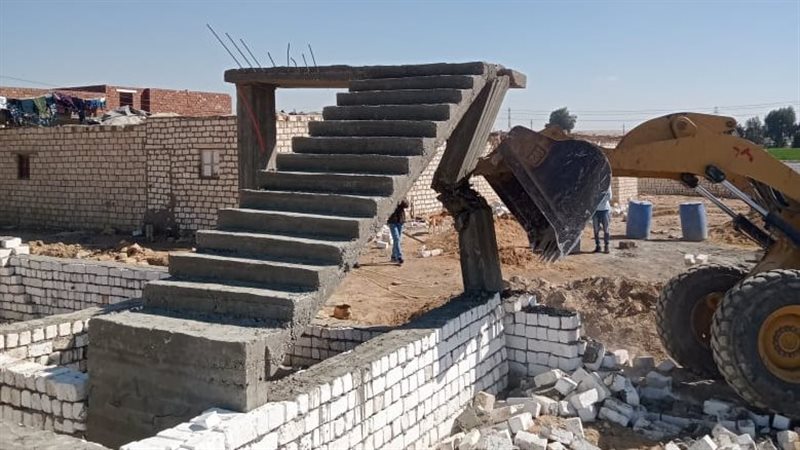 إزالة التعديات على الأراضي الزراعية
