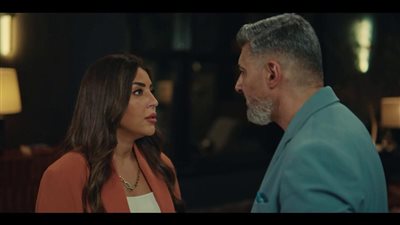 آيتن عامر تطلب الطلاق من ياسر جلال في 