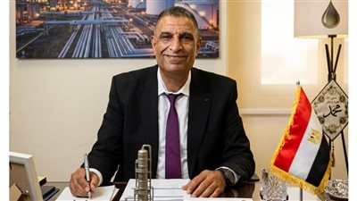 عماد حمدي منسي يكتب: شعلة البترول تُضيء مركز المنارة وسط احتفاء رسمي ودولي