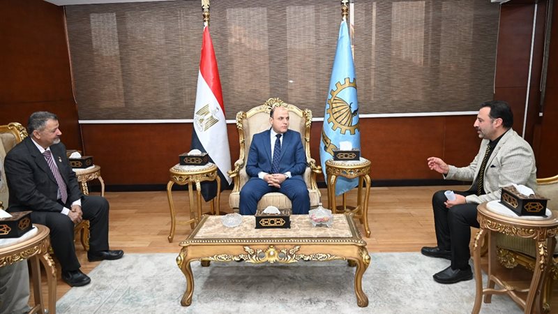 محافظ الغربية 