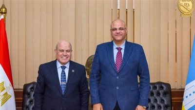 رئيس النيابة الإدارية ومحافظ الإسكندرية يبحثان في لقاء موسع ترسيخ سيادة القانون