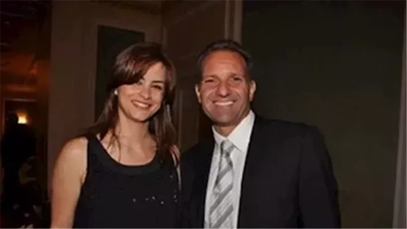 نور اللبنانية وزوجها 