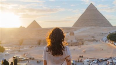 خبير سياحي: لا إلغاءات للرحلات ومشاركة قياسية لمصر في بورصة برلين 2026