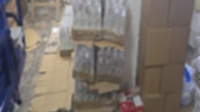 التحفظ على كميات ضخمة من خل الطعام المغشوش بالإسكندرية
