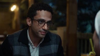 محمد حاتم في اختبار صعب بين المبدأ والإنسانية في “عرض وطلب”