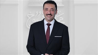 محمد رزق يرحب بإعلان إيران وقف استهداف دول الجوار ويدعو لتوحيد الصف العربي