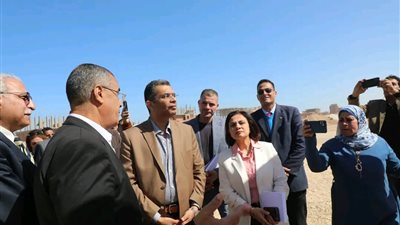  محافظ البحر الأحمر يضع حجر الأساس لأعمال الإنشاءات بالمدرسة اليابانية بالقصير