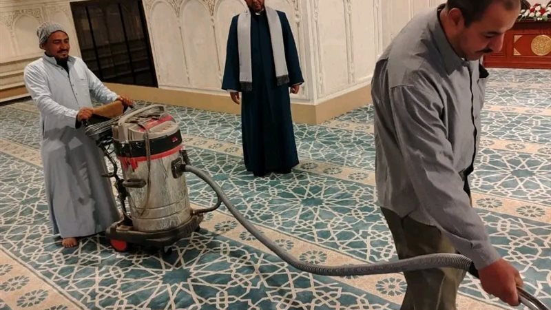 تنظيف المساجد