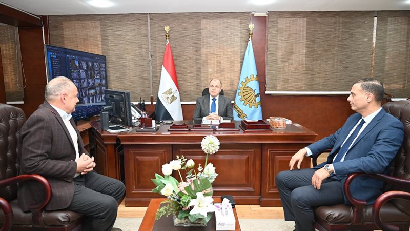 محافظ الغربية 