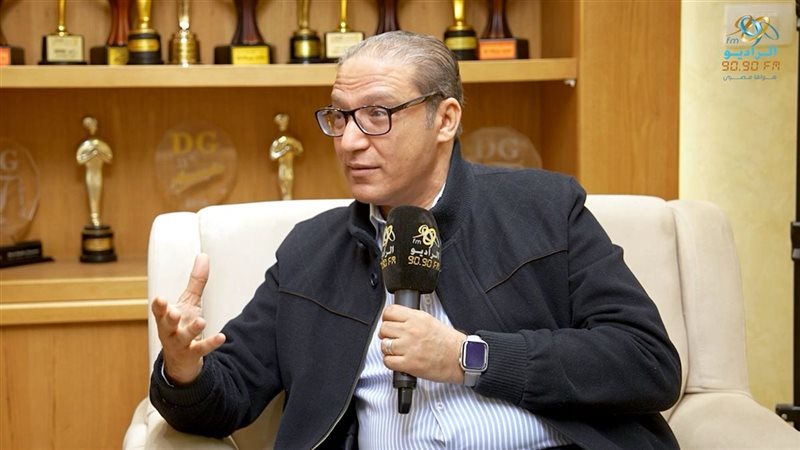 الكاتب الصحفي إسلام عفيفي