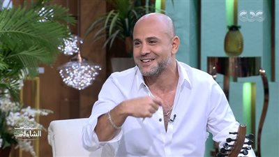 عزيز الشافعي: تتر مسلسل اتنين غيرنا كتبته في يومين فقط قبل رمضان