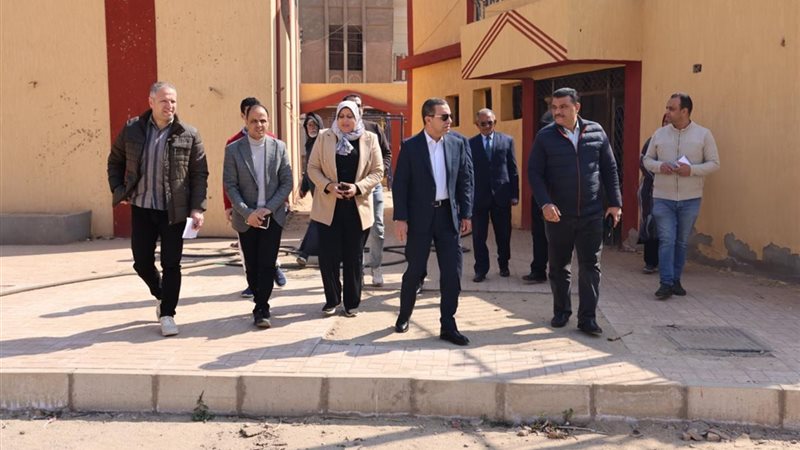 جانب من الجولة المفاجئة 
