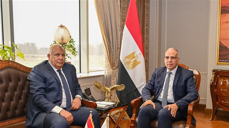 وزير الري ومحافظ مطروح 