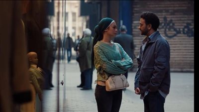 تامر نبيل يستغل بسنت أبو باشا من أجل مشروع ملابس في «حكاية نرجس»