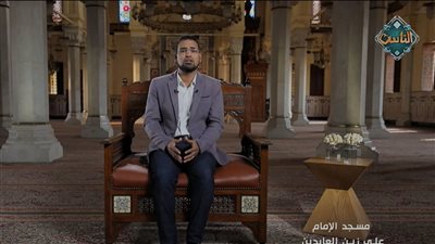 كيف يكون التعامل الصحيح مع القرآن الكريم؟ أستاذ بجامعة الأزهر يوضح الطريق إلى التدبر والخشوع